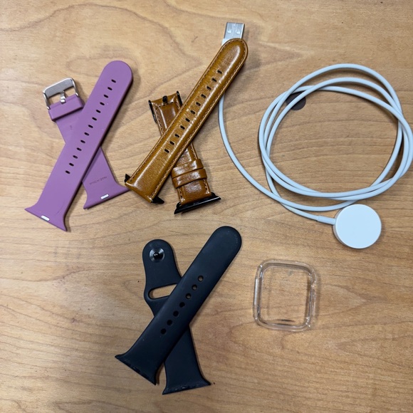 Apple Watch 4 - Picture 4 of 4